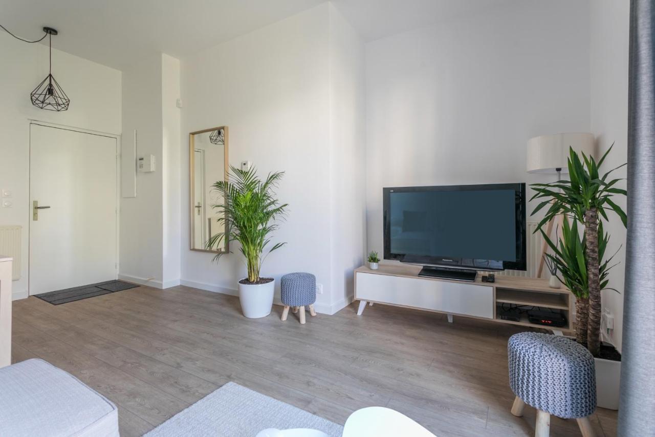 Nice Apartment Garden - 5 min DISNEYLAND Paris - Val d'Europe Center Chessy  Extérieur photo
